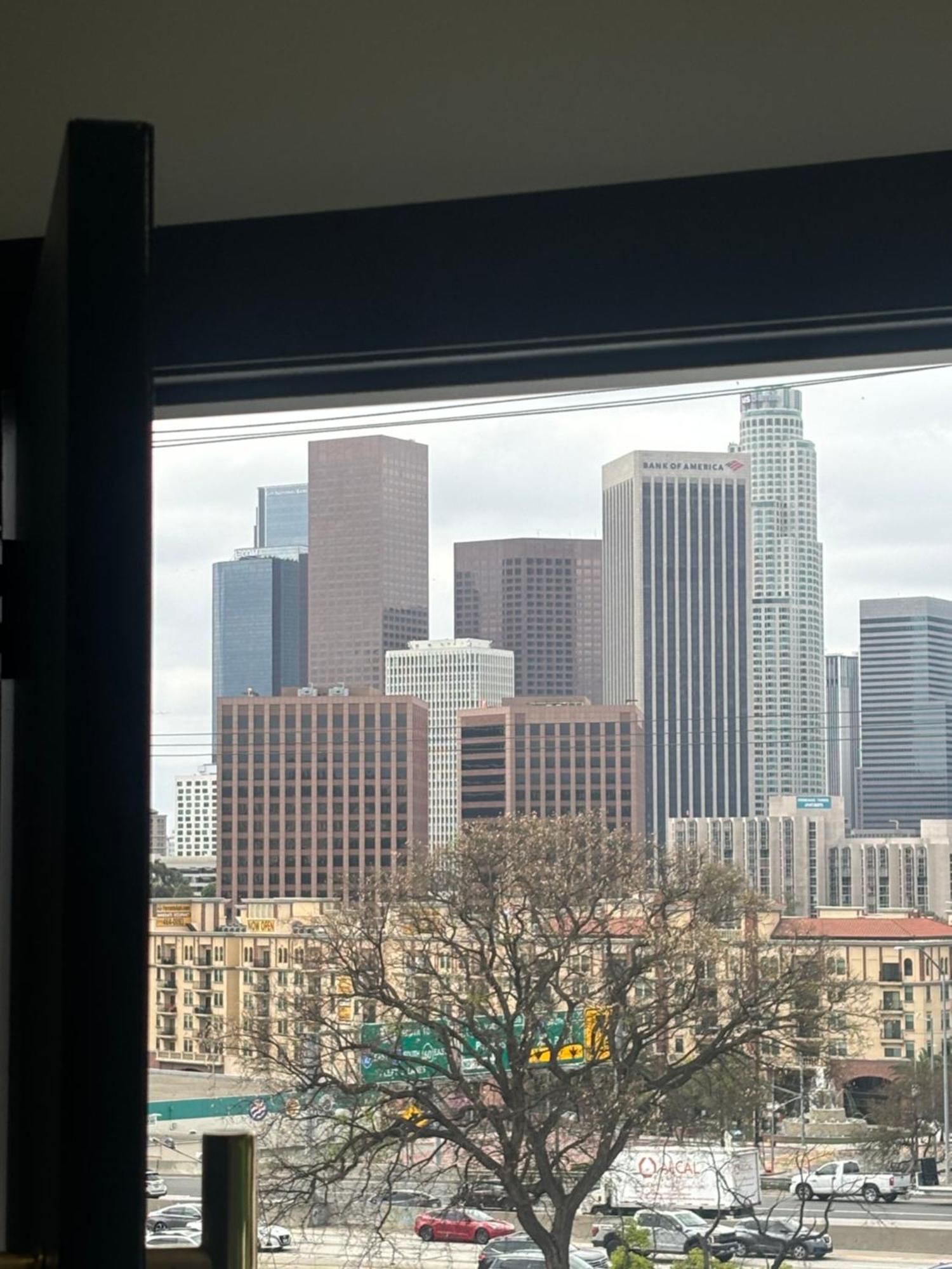 Silver Hidden Gem * Los Angeles